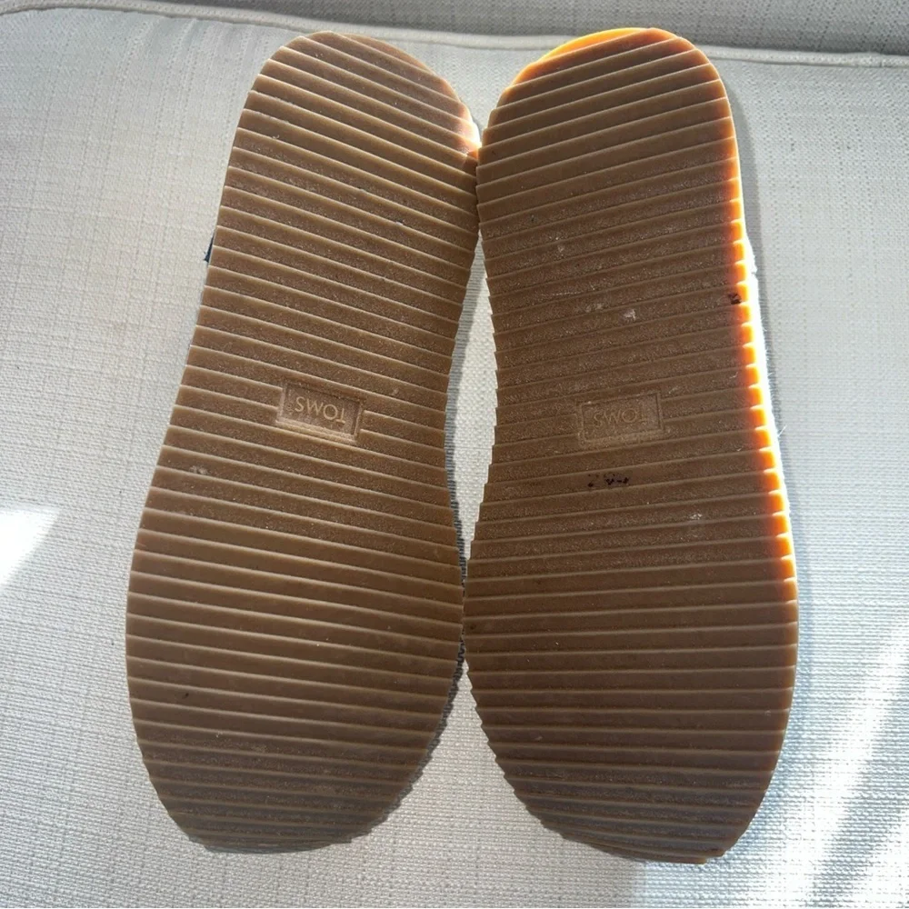 Tom’s Jocely Espadrille Sneaker (Women) Size 6.5M